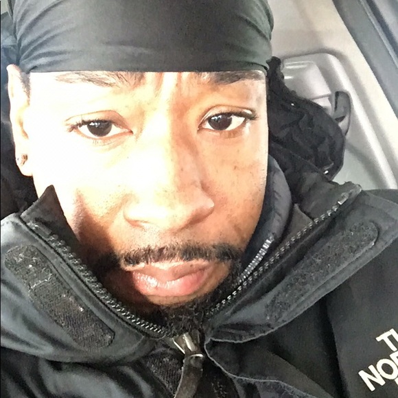 Meet your Posher, Gordon - Picture 1 of 1